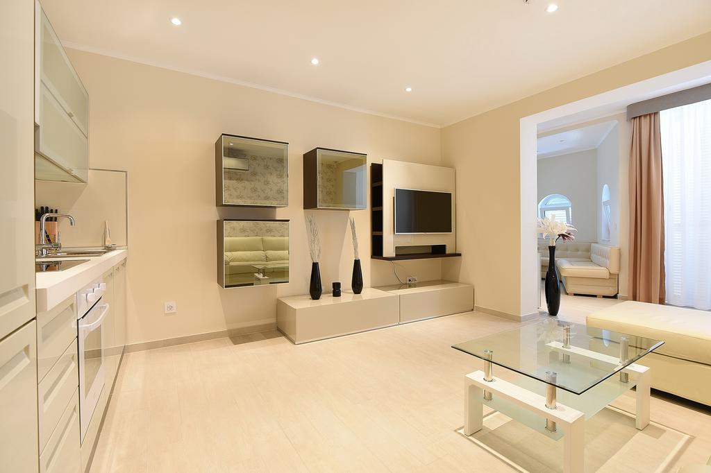 זאדאר Apartments Villa Zlatko מראה חיצוני תמונה